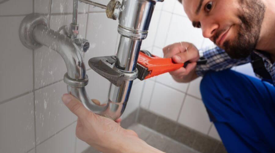 Professional emergency plumbing in Tolna, ND